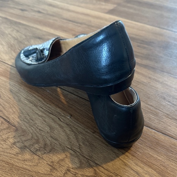 Sofft Black and Silver Tassel Loafers - Picture 2 of 4